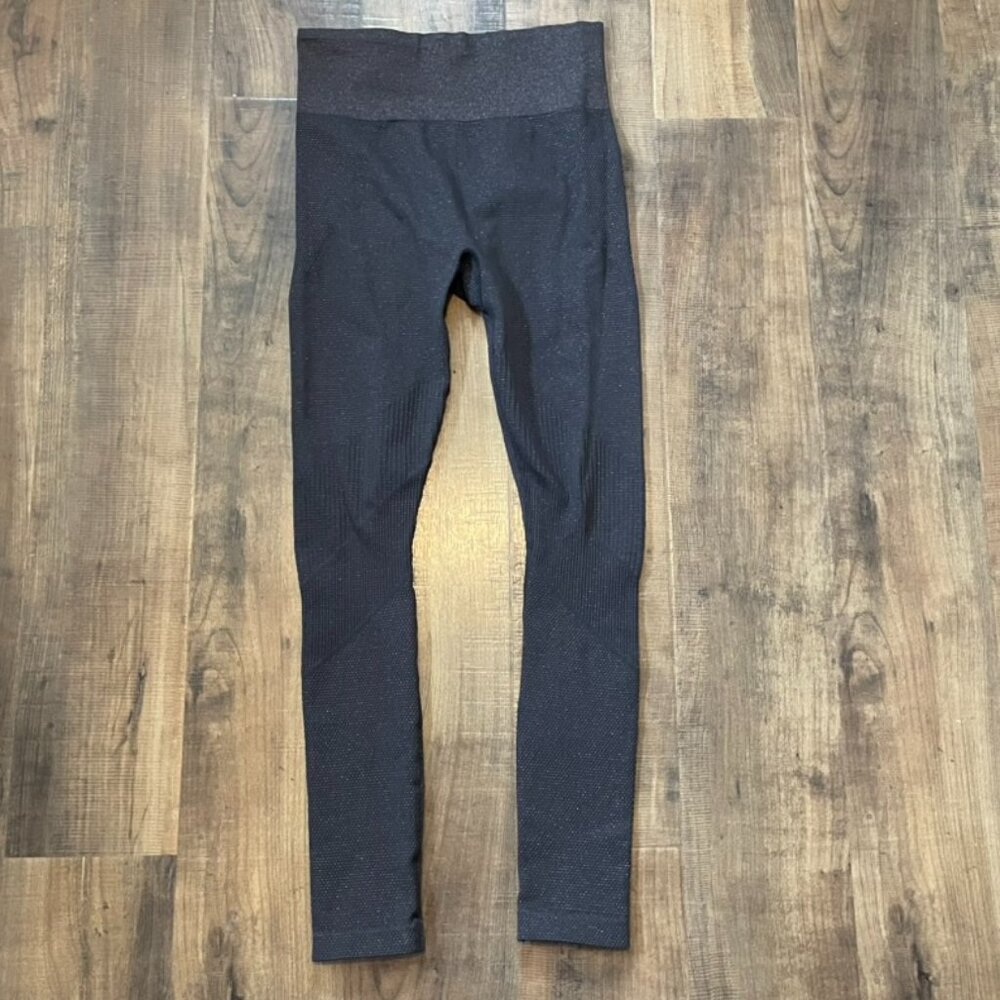 Athleta Seamless Textured Black Leggings Women’s Size M – High Rise, Compression